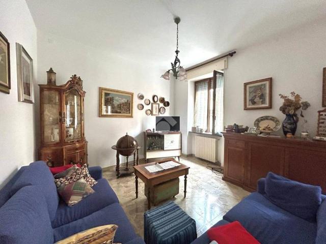 Villa Indipendente in vendita a Fiorenzuola D'arda, Reggio Emilia