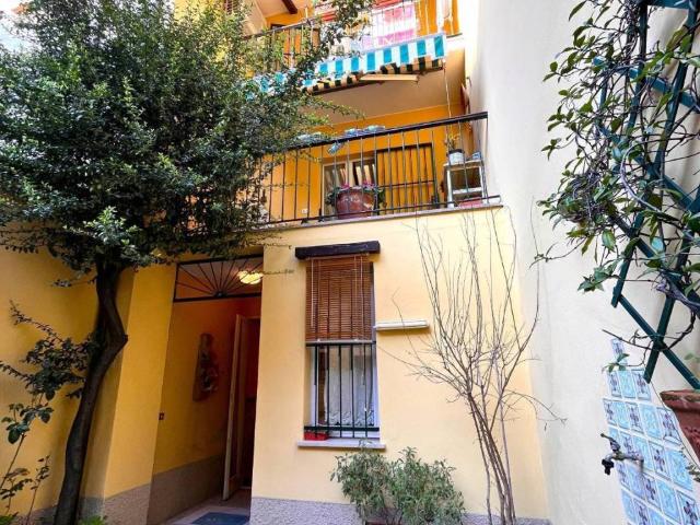 Villa Indipendente in vendita a Fiorenzuola D'arda, Reggio Emilia