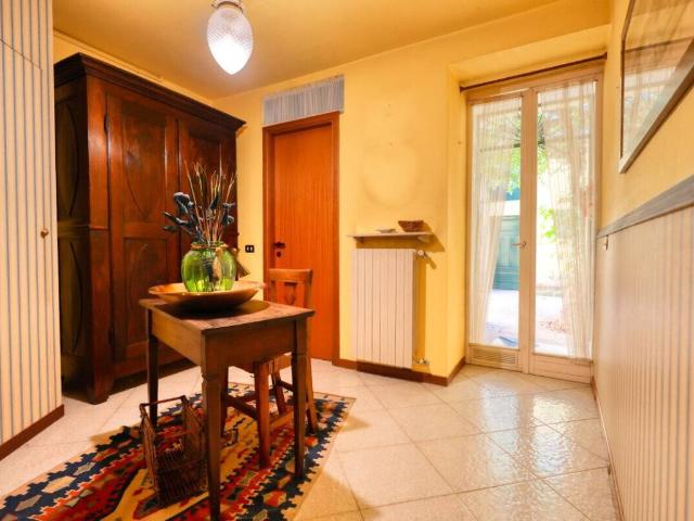 Villa Indipendente in vendita a Fiorenzuola D'arda, Reggio Emilia