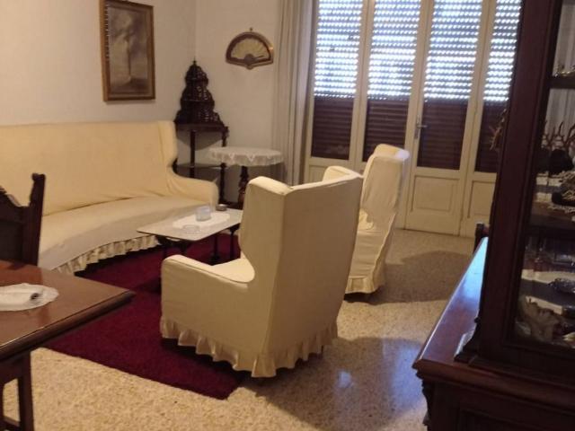 Villa Indipendente in vendita a Fiorenzuola D'arda, Reggio Emilia