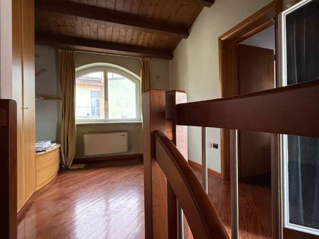 Villa Indipendente in vendita a Fiorenzuola D'arda, Reggio Emilia
