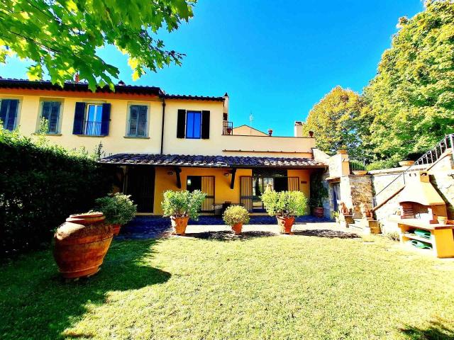 Villa Indipendente in vendita a Settignano, Firenze