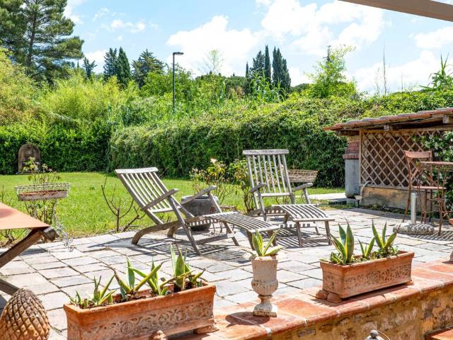 Villa Indipendente in vendita a Quartiere 3, Firenze