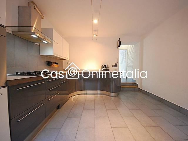 Villa Indipendente in vendita a Quartiere 4, Scandicci