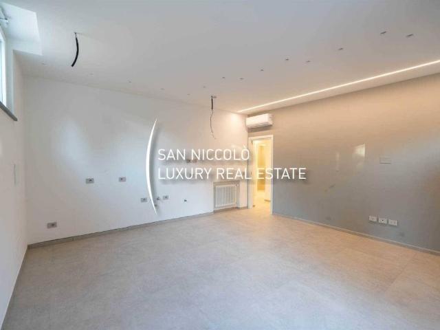 Villa Indipendente in vendita a Quartiere 3, Firenze