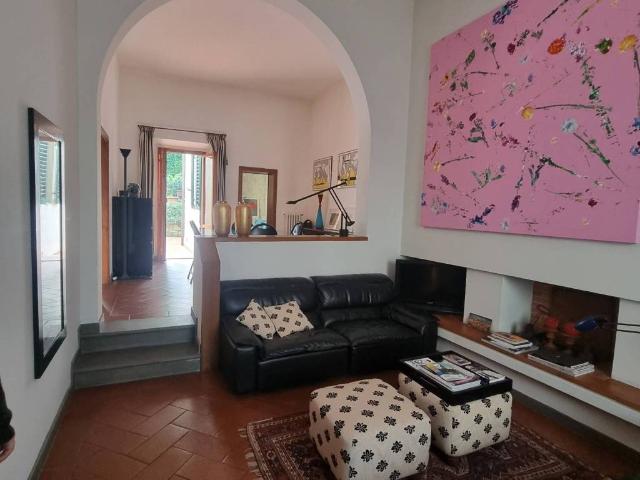 Villa Indipendente in vendita a Galluzzo, Firenze