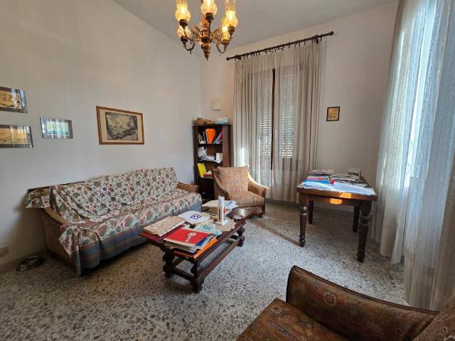 Villa Indipendente in vendita a Quartiere 5, Firenze
