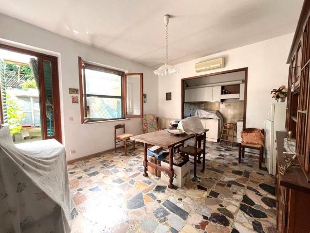 Villa Indipendente in vendita a Quartiere 5, Firenze