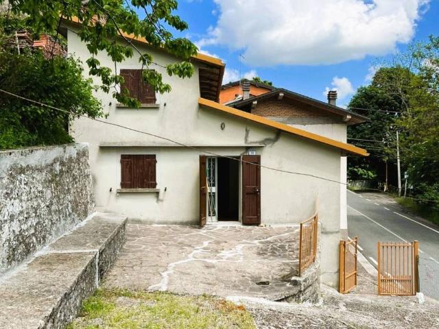 Villa Indipendente in vendita a Firenzuola, Toscana