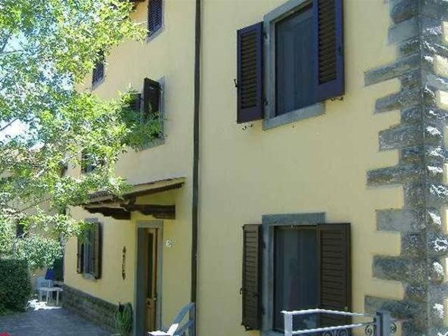 Villa Indipendente in vendita a Firenzuola