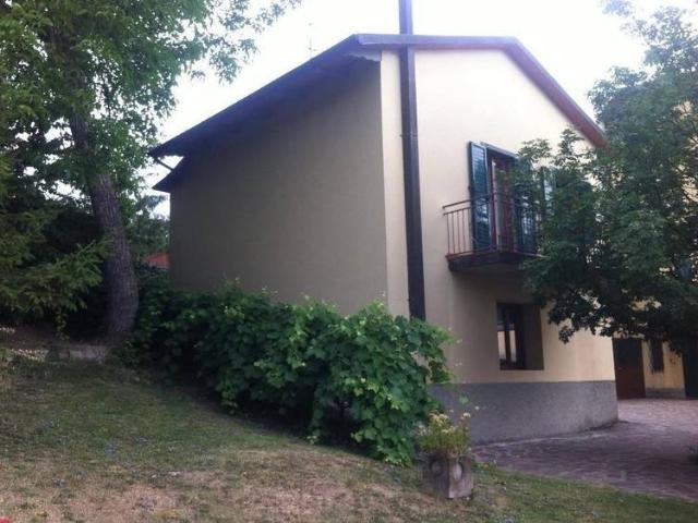 Villa Indipendente in vendita a Firenzuola, Firenze