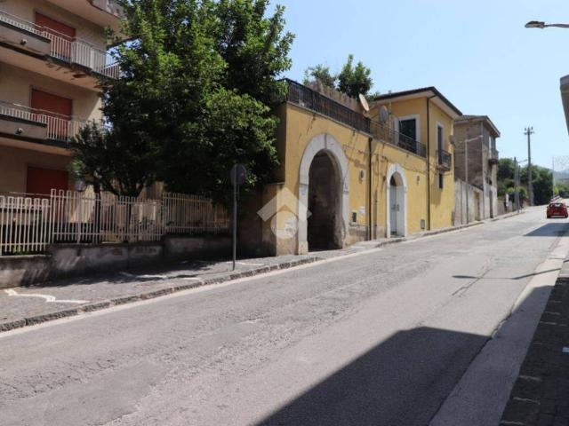 Villa Indipendente in vendita a Bolano, Fisciano