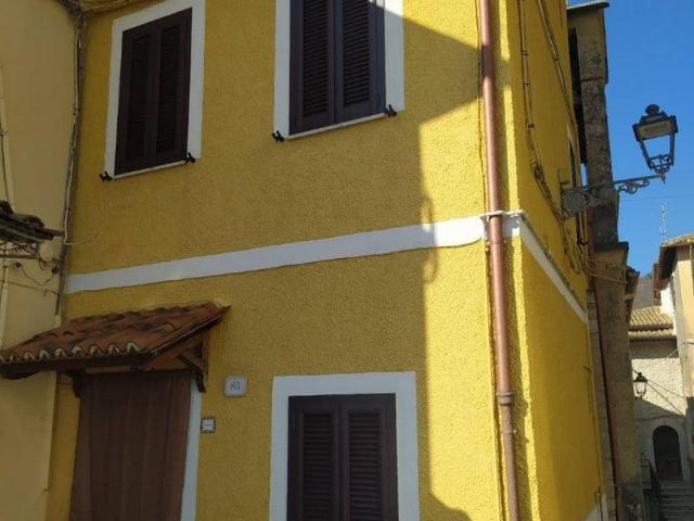 Villa Indipendente in vendita a Fiuggi, Lazio