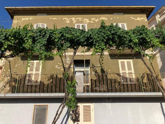 Villa Indipendente in vendita a Fiuggi, Lazio