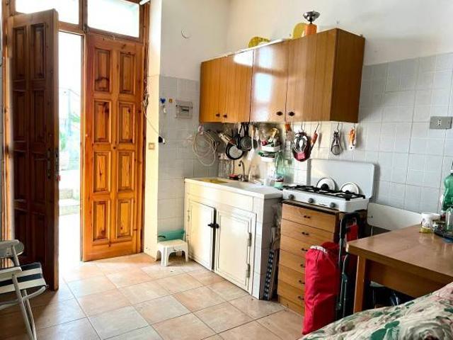 Villa Indipendente in vendita a Fiuggi, Lazio