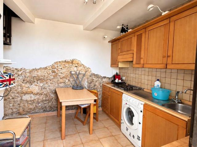 Villa Indipendente in vendita a Fiuggi, Frosinone