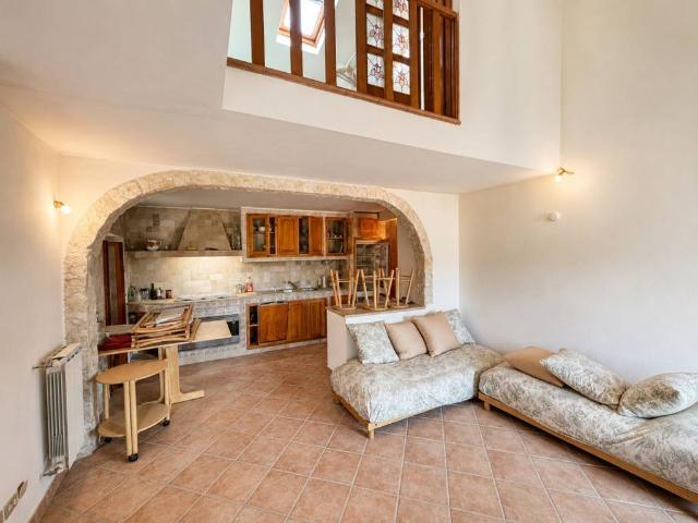 Villa Indipendente in vendita a Fiuggi, Lazio