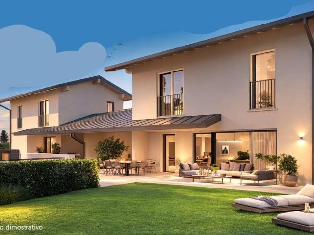 Villa Indipendente in vendita a Fiume Veneto, Friuli-Venezia Giulia