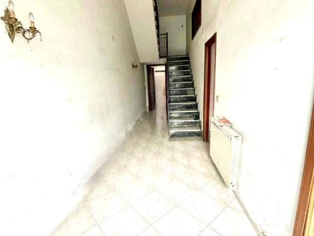 Villa Indipendente in vendita a Fiumefreddo di Sicilia, Catania
