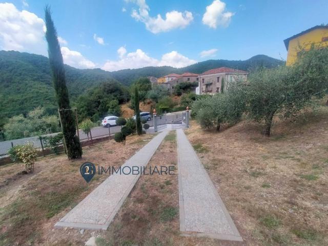 Villa Indipendente in vendita a Unione di comuni Montana Lunigiana, Fivizzano