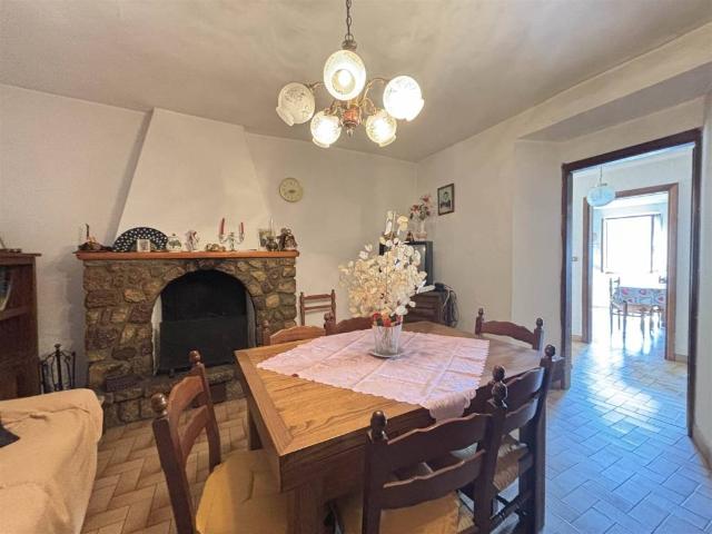 Villa Indipendente in vendita a Unione di comuni Montana Lunigiana, Fivizzano