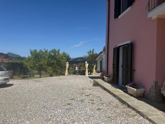 Villa Indipendente in vendita a Unione di comuni Montana Lunigiana, Fivizzano