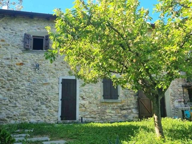 Villa Indipendente in vendita a Unione di comuni Montana Lunigiana, Fivizzano