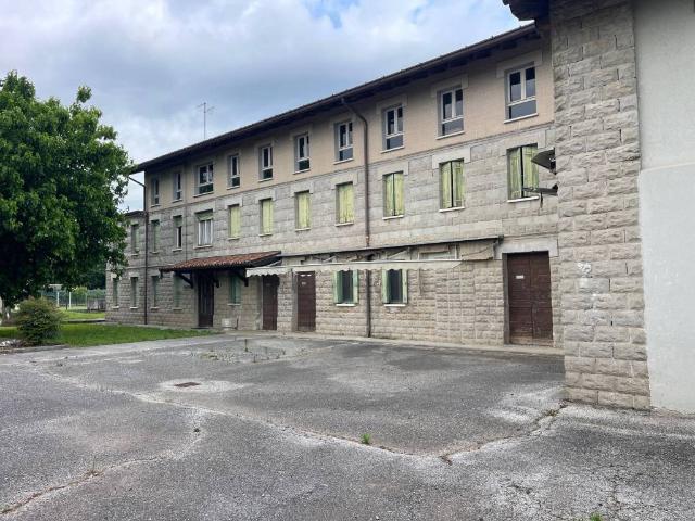 Villa Indipendente in vendita a Flaibano, Friuli-Venezia Giulia