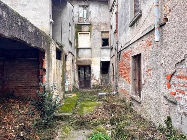 Villa Indipendente in vendita a Onzato di Flero, Flero