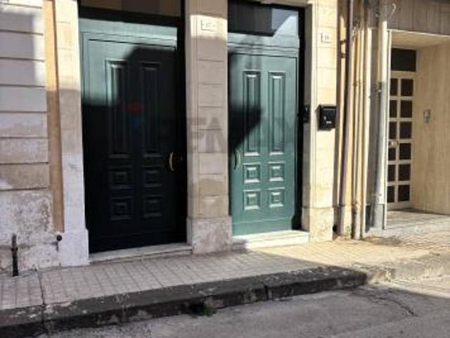 Villa Indipendente in vendita a Floridia, Sicilia