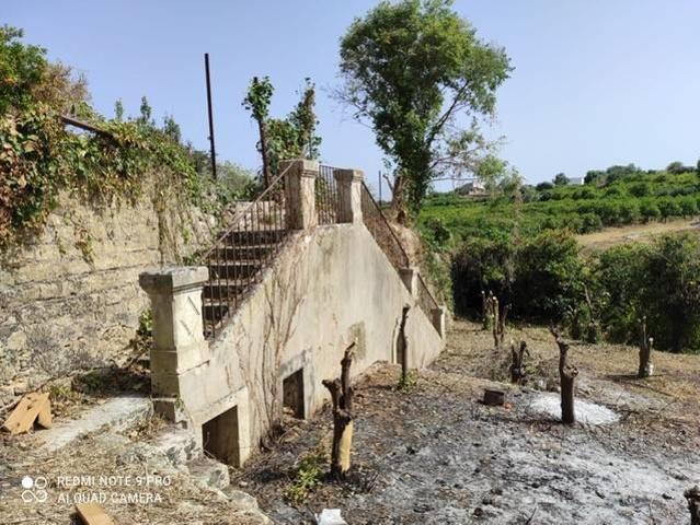 Villa Indipendente in vendita a Santuzzo, Floridia