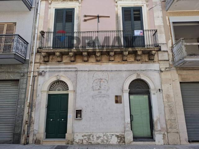 Villa Indipendente in vendita a Floridia, Sicilia