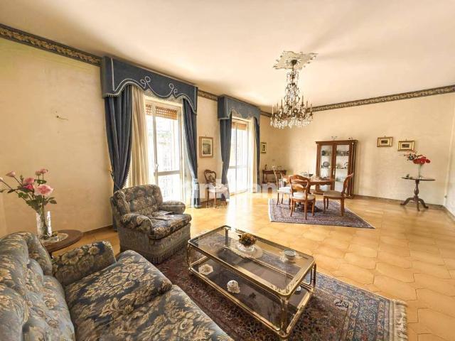 Villa Indipendente in vendita a Floridia, Sicilia