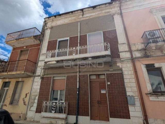 Villa Indipendente in vendita a Floridia, Sicilia