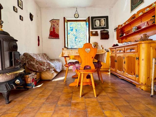 Villa Indipendente in vendita a Piemonte, Vercelli
