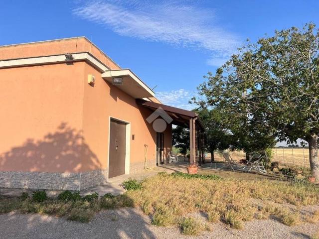 Villa Indipendente in vendita a Puglia, Foggia
