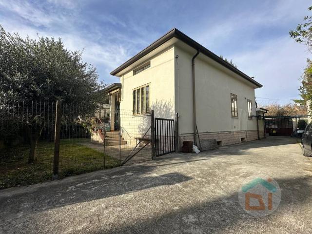 Villa Indipendente in vendita a Fogliano Redipuglia, Friuli-Venezia Giulia