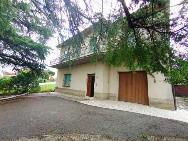 Villa Indipendente in vendita a Foiano Della Chiana, Toscana