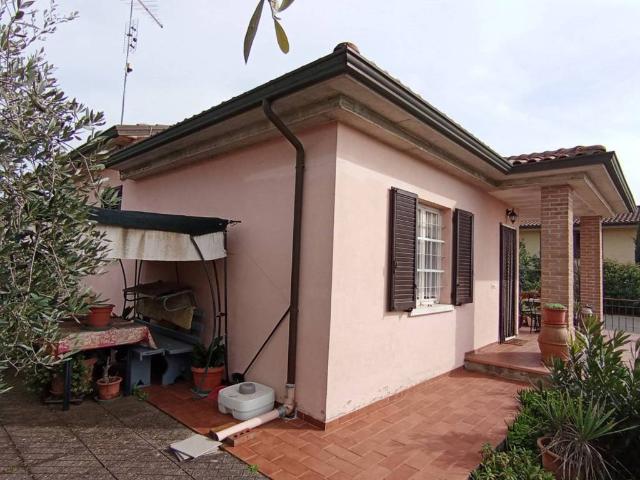 Villa Indipendente in vendita a Foiano della Chiana, Arezzo