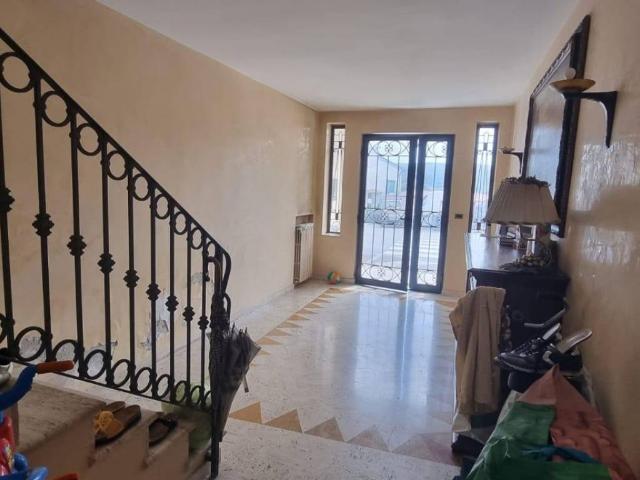Villa Indipendente in vendita a Capolavilla, Marche