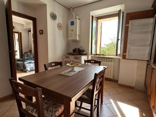 Villa Indipendente in vendita a Verchiano, Foligno