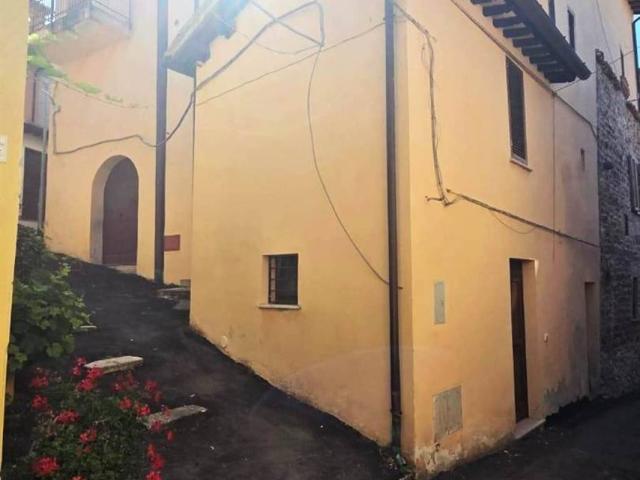 Villa Indipendente in vendita a Scandolaro, Foligno