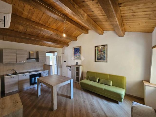 Villa Indipendente in vendita a Scanzano, Foligno
