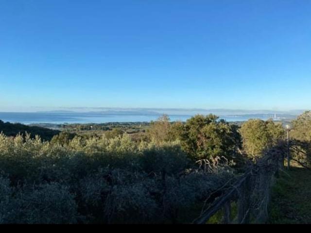 Villa Indipendente in vendita a Follonica, Toscana