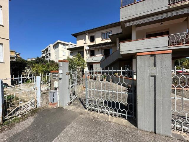 Villa Indipendente in vendita a Follonica, Toscana