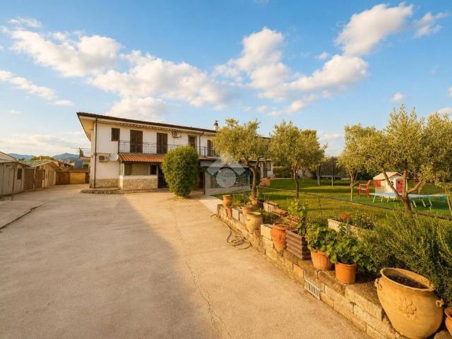 Villa Indipendente in vendita a Salto di Fondi, Salto Di Fondi
