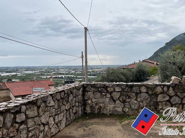 Villa Indipendente in vendita a San Magno, Salto Di Fondi