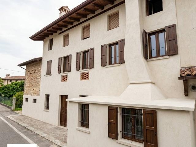 Villa Indipendente in vendita a Vigonovo, Fontanafredda