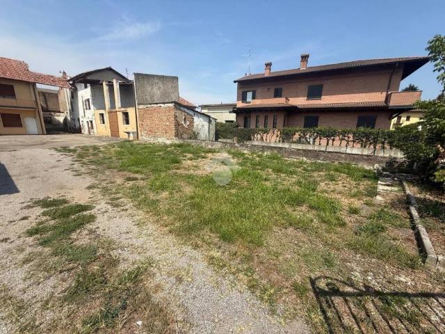 Villa Indipendente in vendita a Fontanella, Lombardia
