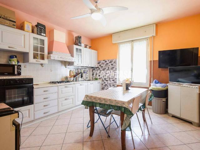 Villa Indipendente in vendita a Fontanellato, Reggio Emilia